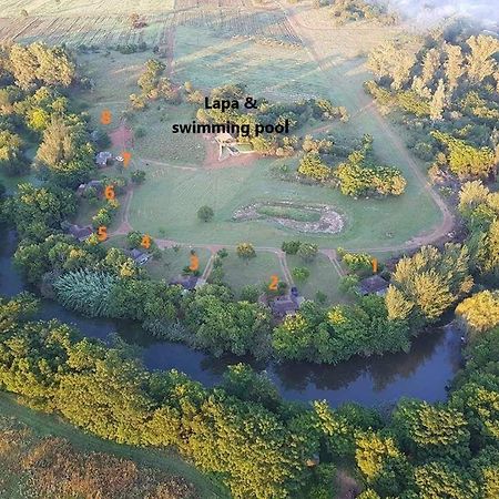 Little Swift Chalets Kophou Екстериор снимка