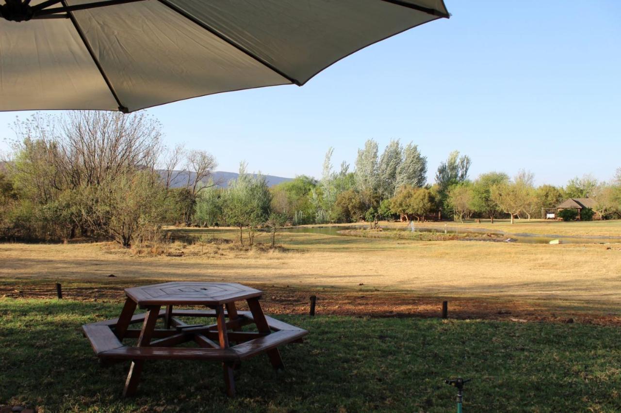 Little Swift Chalets Kophou Екстериор снимка